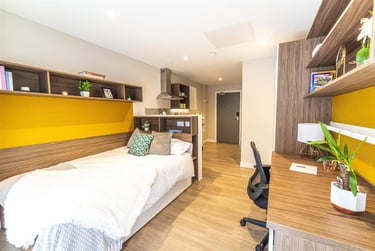 1 bed studio, Calton Road, Holyrood, Edinburgh, EH88DP - Image 7